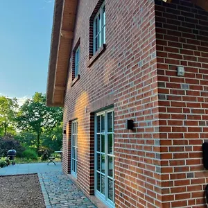 Ferienhaus Reetdachhaus In Der Bremer Schweiz Bremen