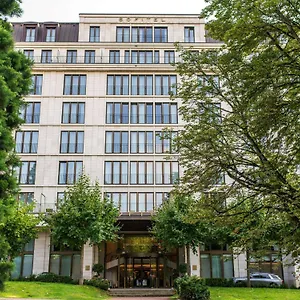 Sofitel Frankfurt Opera Otel