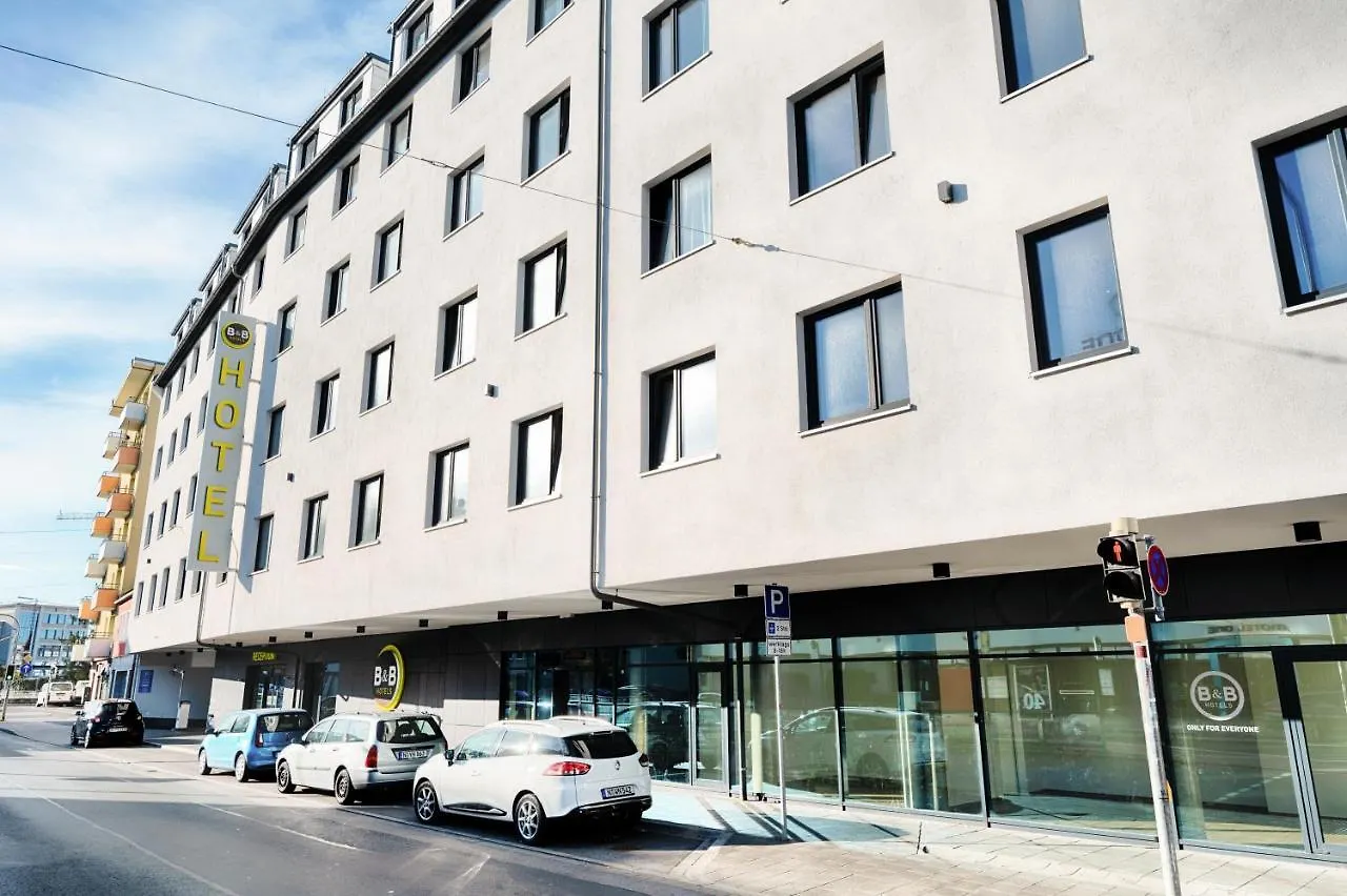 B&B Hotel Nuernberg-Plaerrer